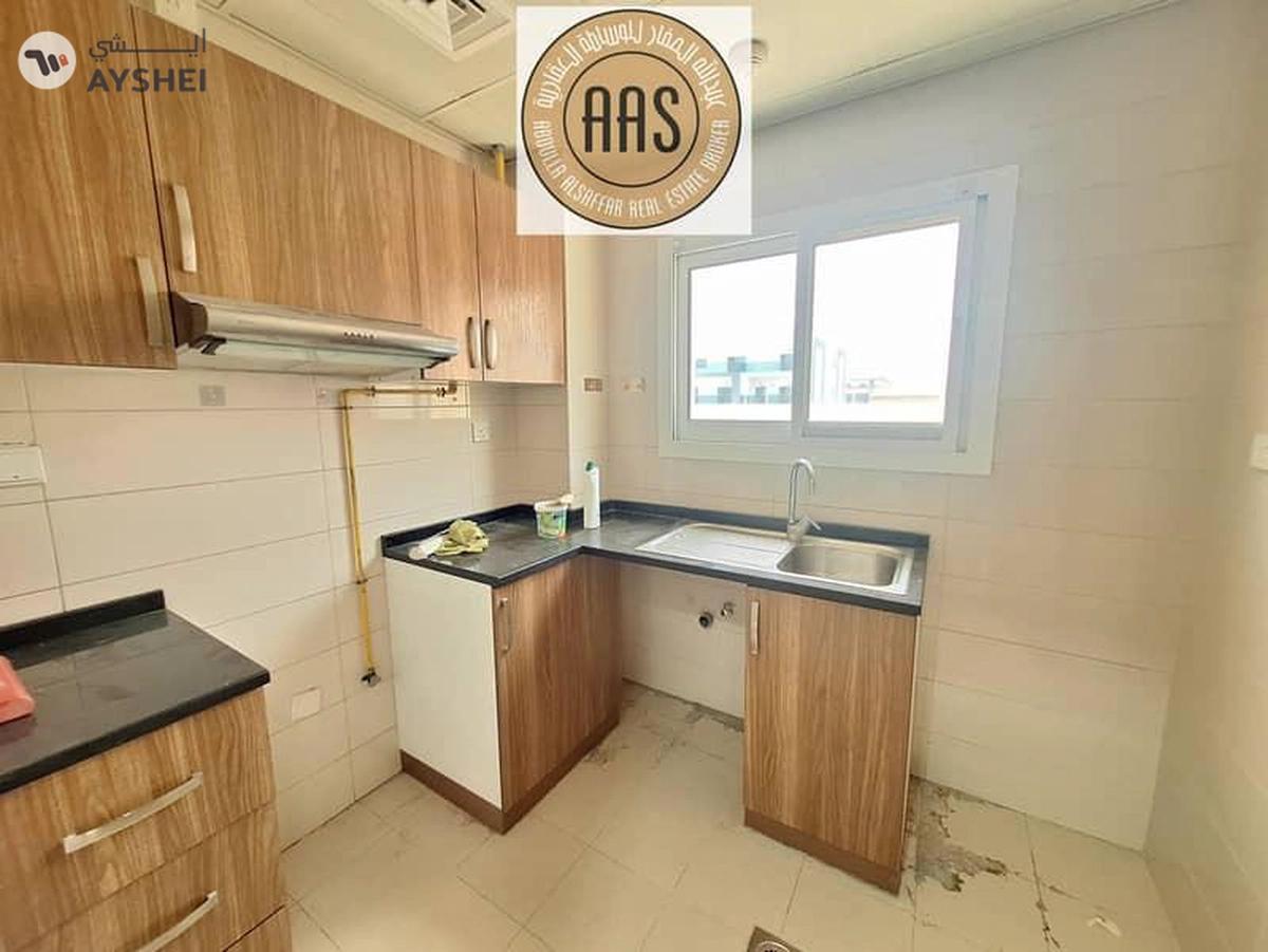 Spacious | 1bhk Apartment Available close kitchen for Rent 53k in warsan4 Dubai-1-1
