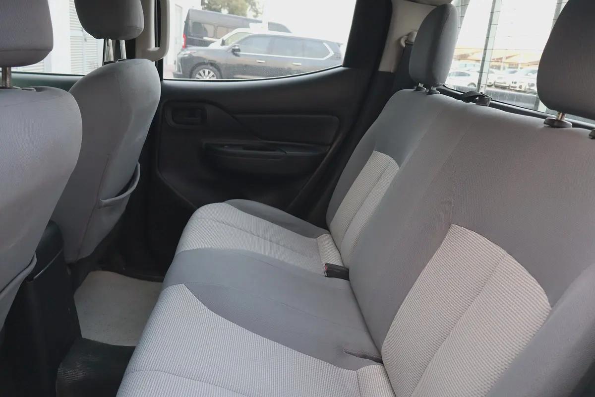 MITSUBISHI L200 2022 4 WHEEL DRIVE - GCC Specs-6-6