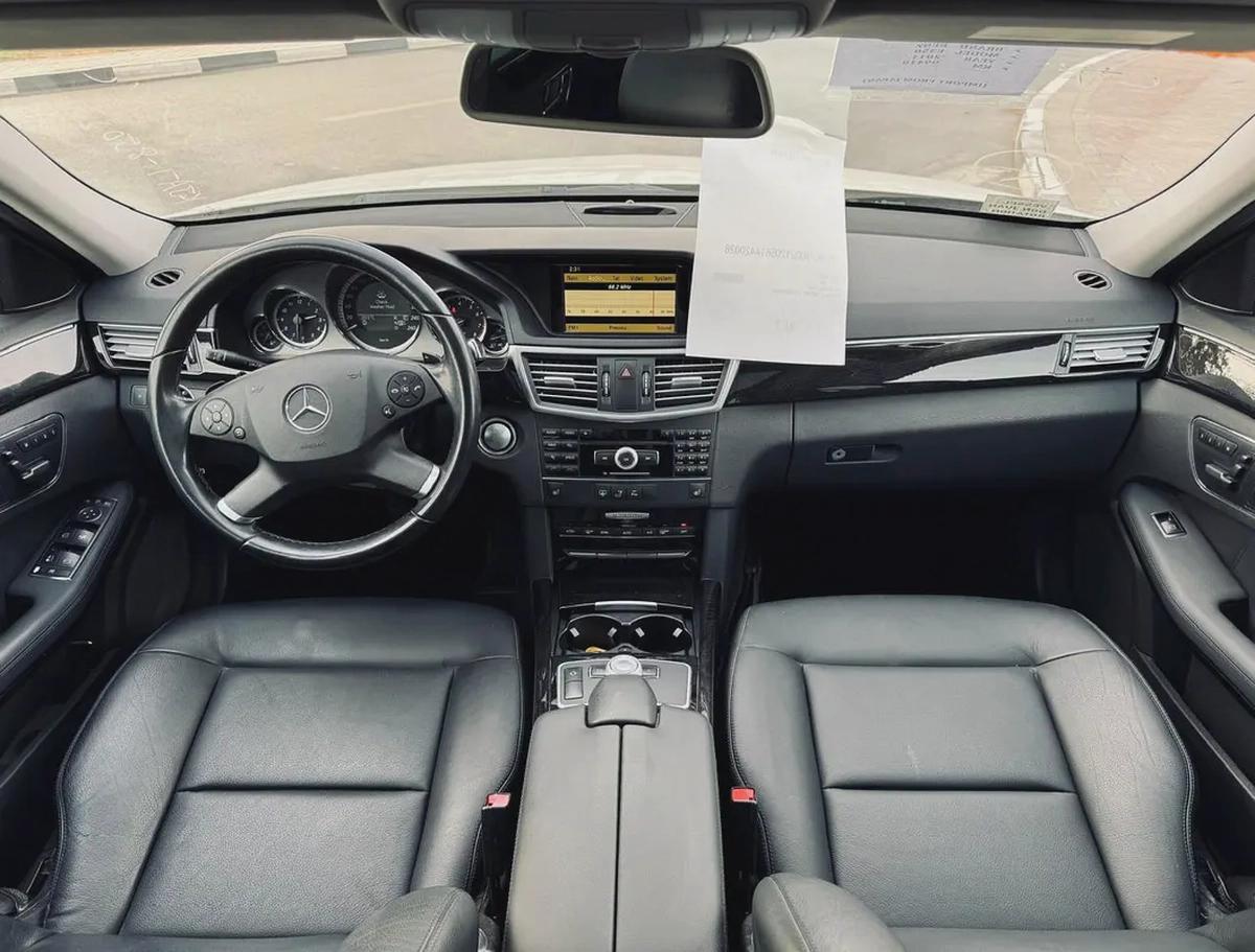 BENZ E350 | 2011 | ONLY : 99418 KM | JAPAN IMPORT | CLEAN TITLE-8-8