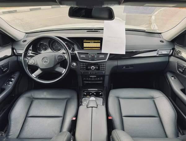 BENZ E350 | 2011 | ONLY : 99418 KM | JAPAN IMPORT | CLEAN TITLE