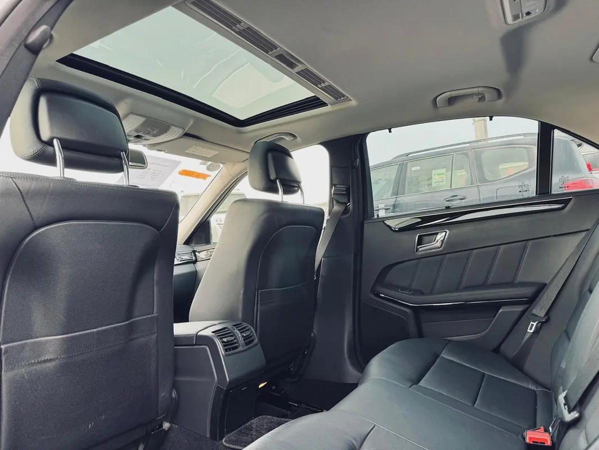 BENZ E350 | 2011 | ONLY : 99418 KM | JAPAN IMPORT | CLEAN TITLE-14-14