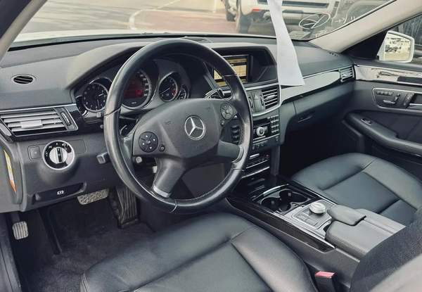 BENZ E350 | 2011 | ONLY : 99418 KM | JAPAN IMPORT | CLEAN TITLE