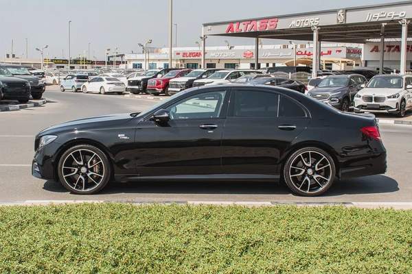 2019- BENZ E53 AMG /// - BRAND NEW CONDITION - ONLY 59,000 KM DONE