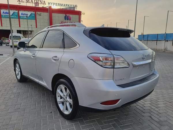 LEXUS RX350 2010 4X4 FULL OPTION IN EXCELLENT CONDITION