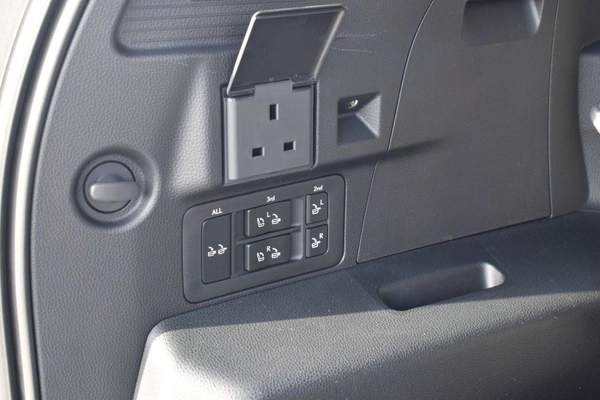 Lexus LX 700h LX700 hybrid Signature 2025 available all colour