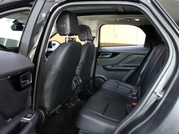 2019 - Jaguar F-Pace 25T V4 No accidents