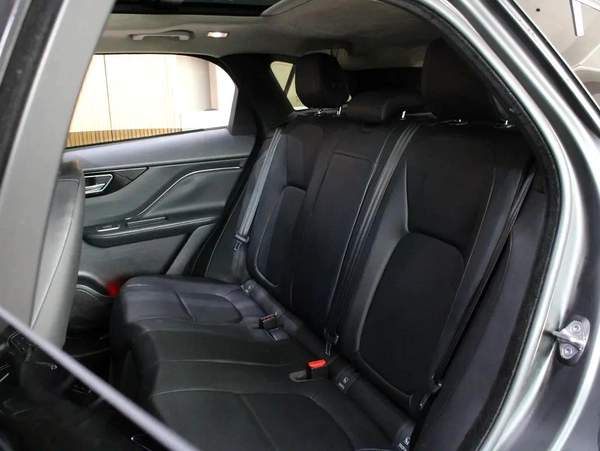 2019 - Jaguar F-Pace 25T V4 No accidents