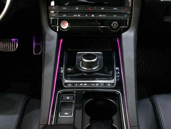 2019 - Jaguar F-Pace 25T V4 No accidents