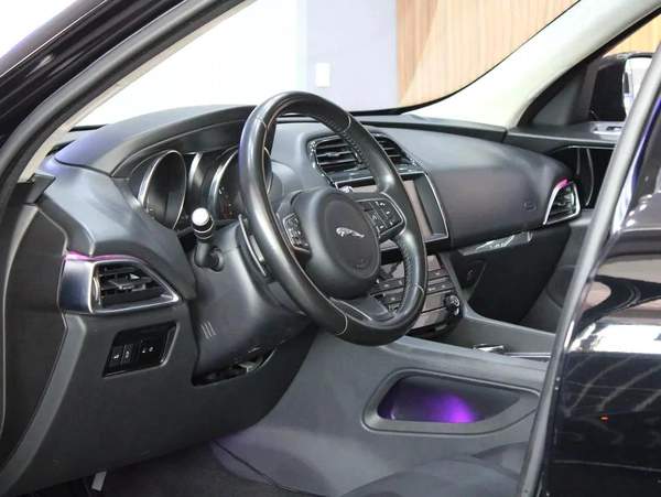 2019 - Jaguar F-Pace 25T V4 No accidents