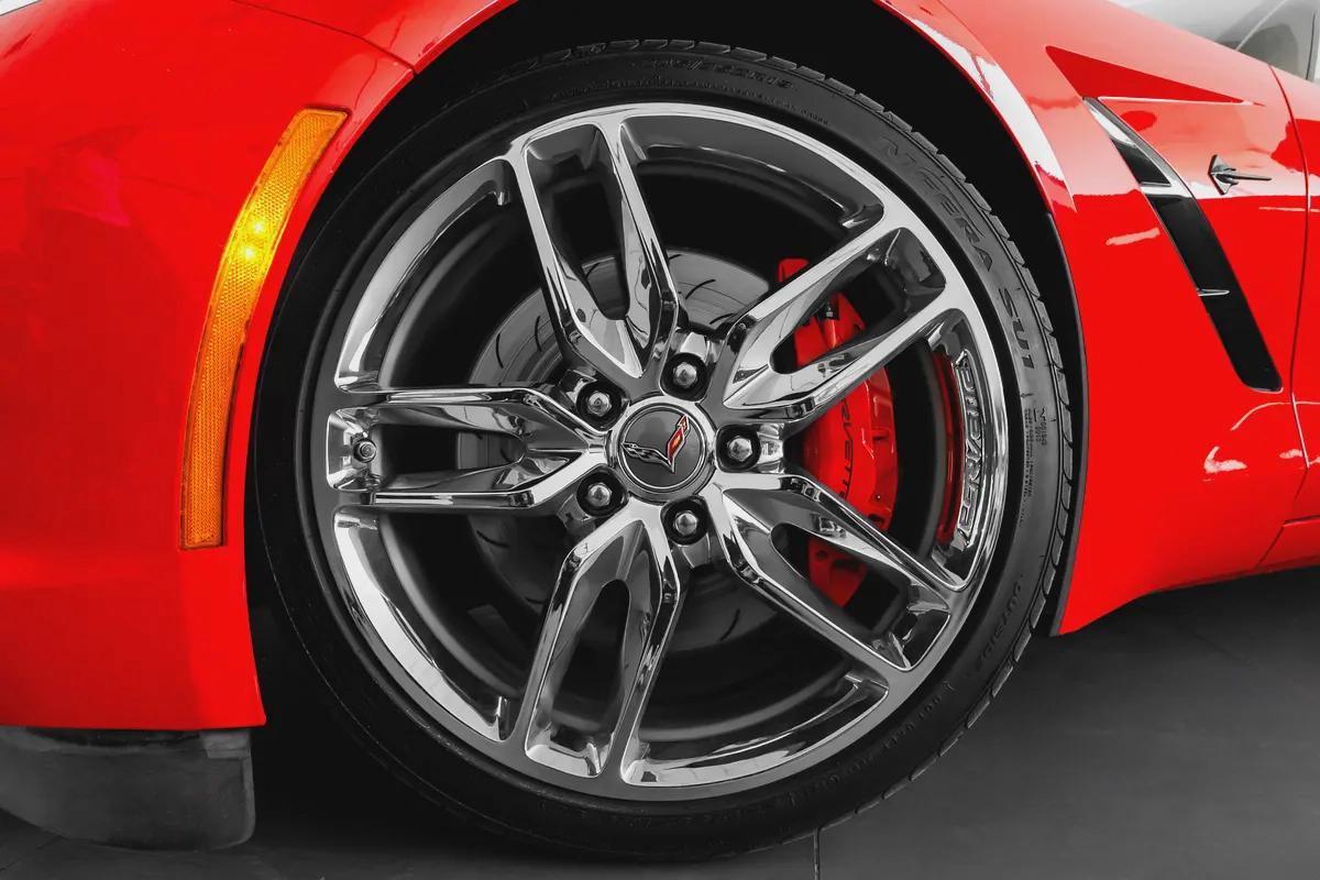 CASH ONLY: 189,000 AED | 2015 Chevrolet Corvette (C7) Stingray Convertible / Full Service History-13-13