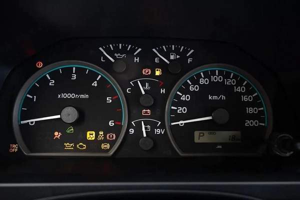 Toyota Land Cruiser 70 LC76 2.8L AT V4 DIESEL 2025
