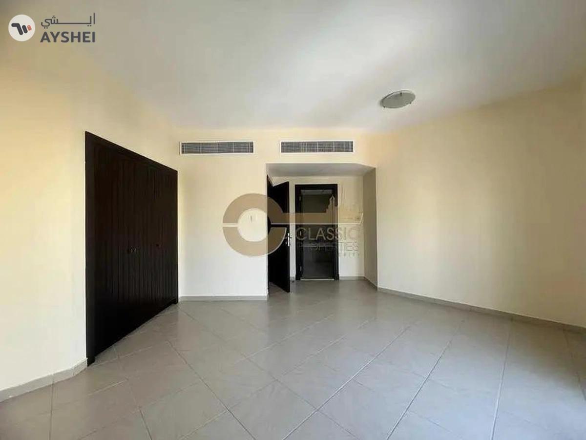 Prime Location| Gated Community| Expansive Layout-1-landscape