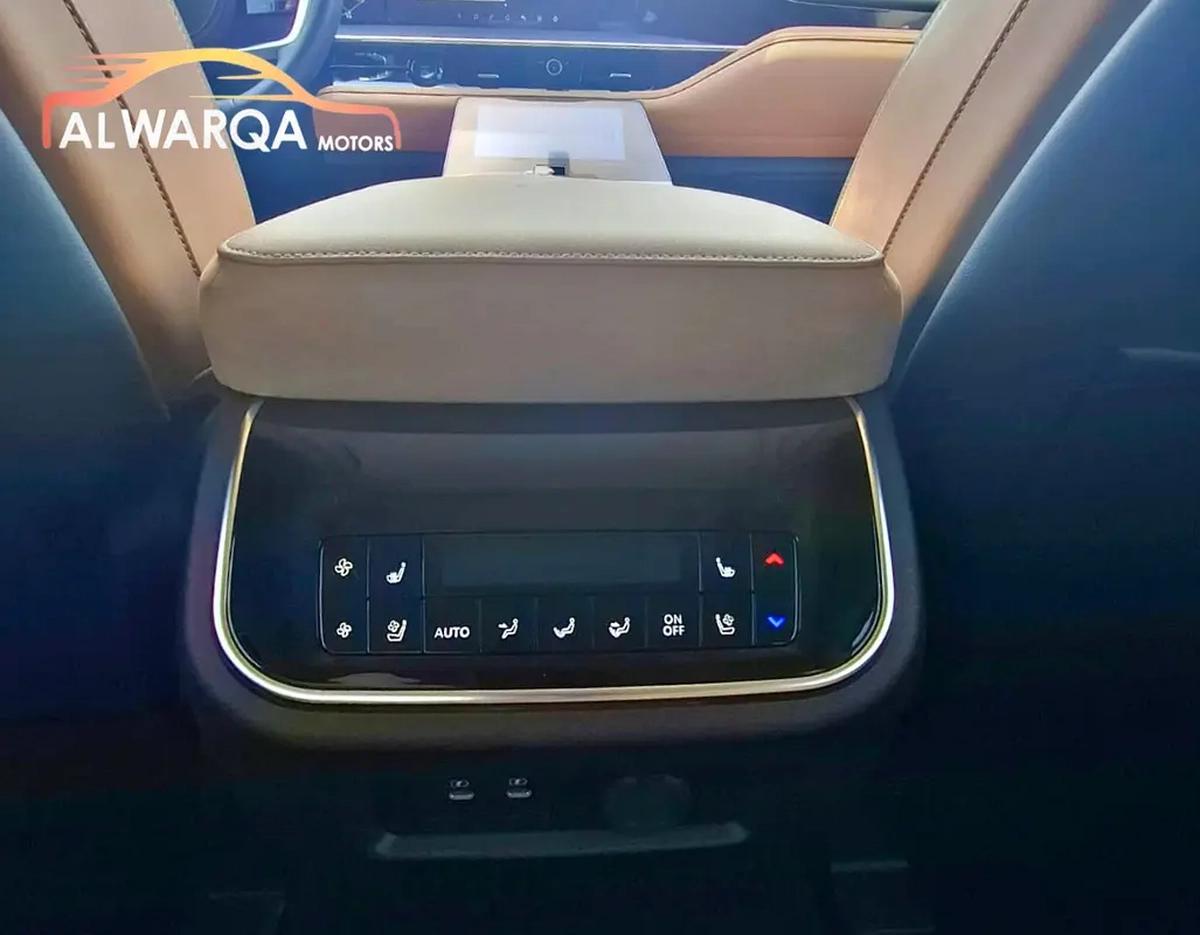 Infiniti QX80 Sensory-15-15