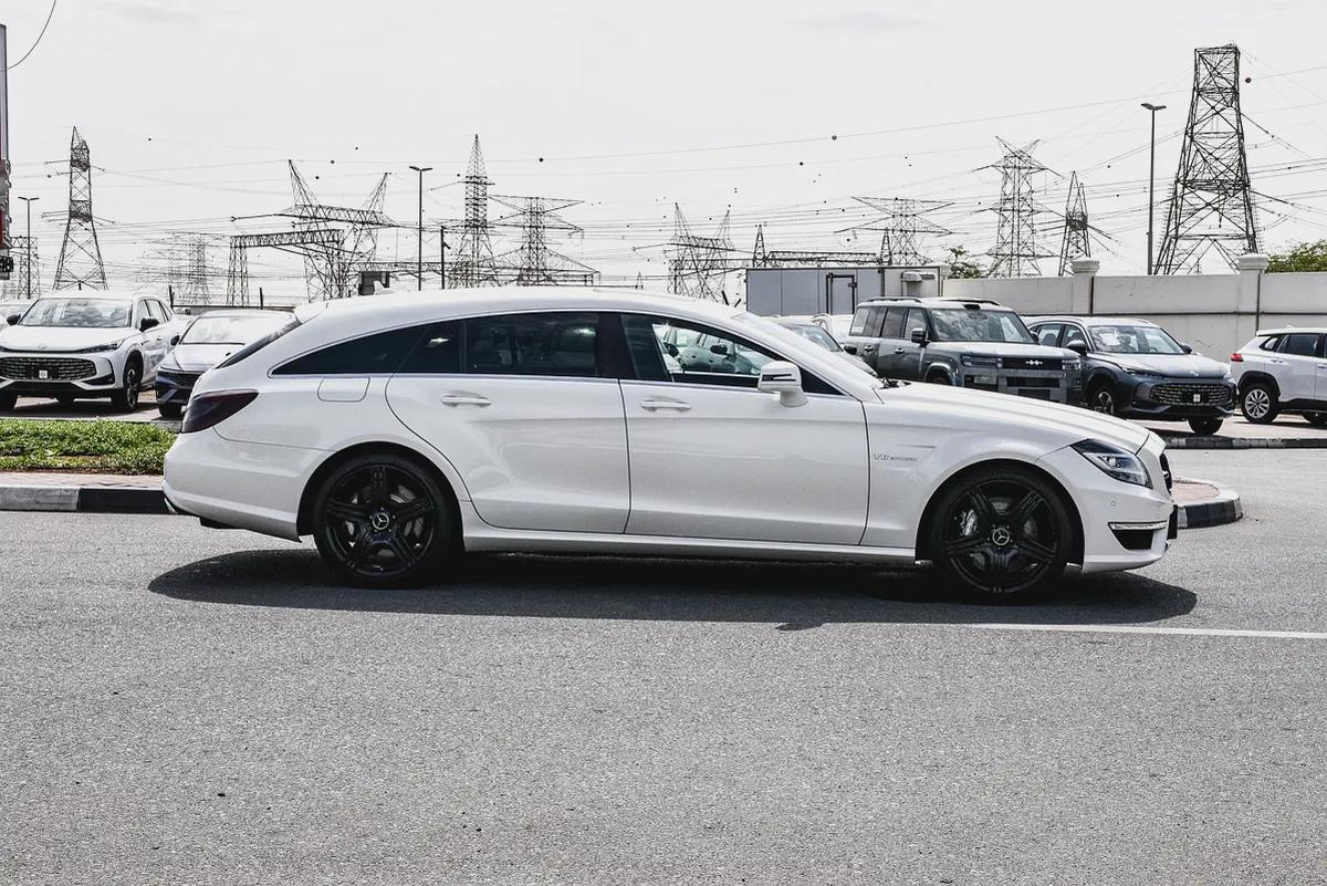 2013 - BENZ CLS63 AMG SHOOTING BRAKE - BRAND NEW CONDITION - ONLY 82,000 KM-4-4