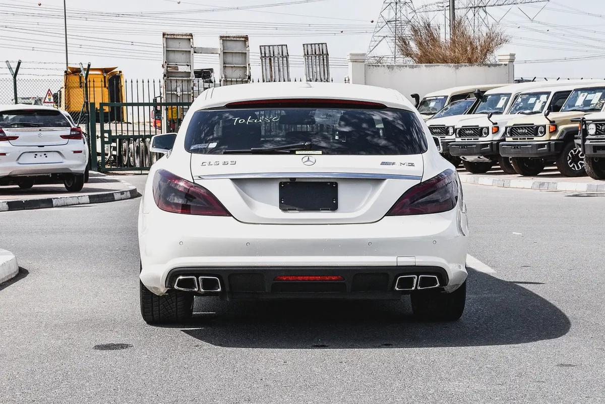 2013 - BENZ CLS63 AMG SHOOTING BRAKE - BRAND NEW CONDITION - ONLY 82,000 KM-7-7