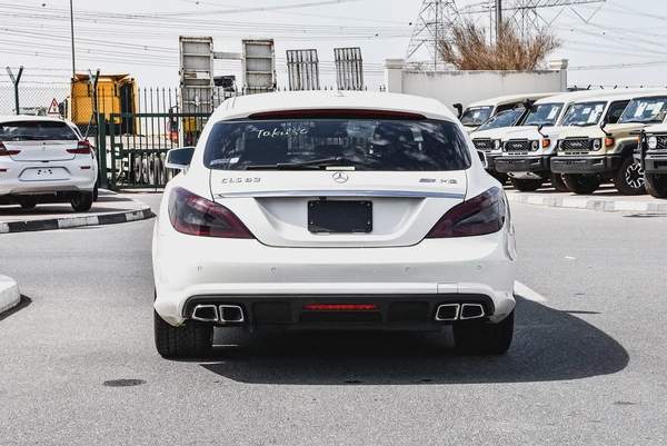 2013 - BENZ CLS63 AMG SHOOTING BRAKE - BRAND NEW CONDITION - ONLY 82,000 KM