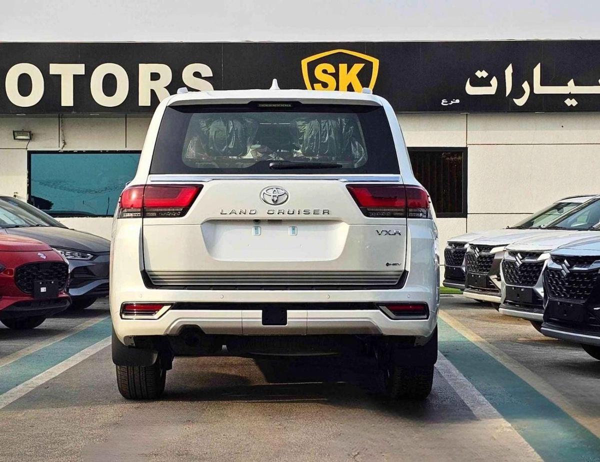 Toyota Land Cruiser VXR TWIN TURBO HYBRID || 3.5L PETROL V6 / RADAR / FULL OPTION (CODE#LC3HVXRH)-3-3