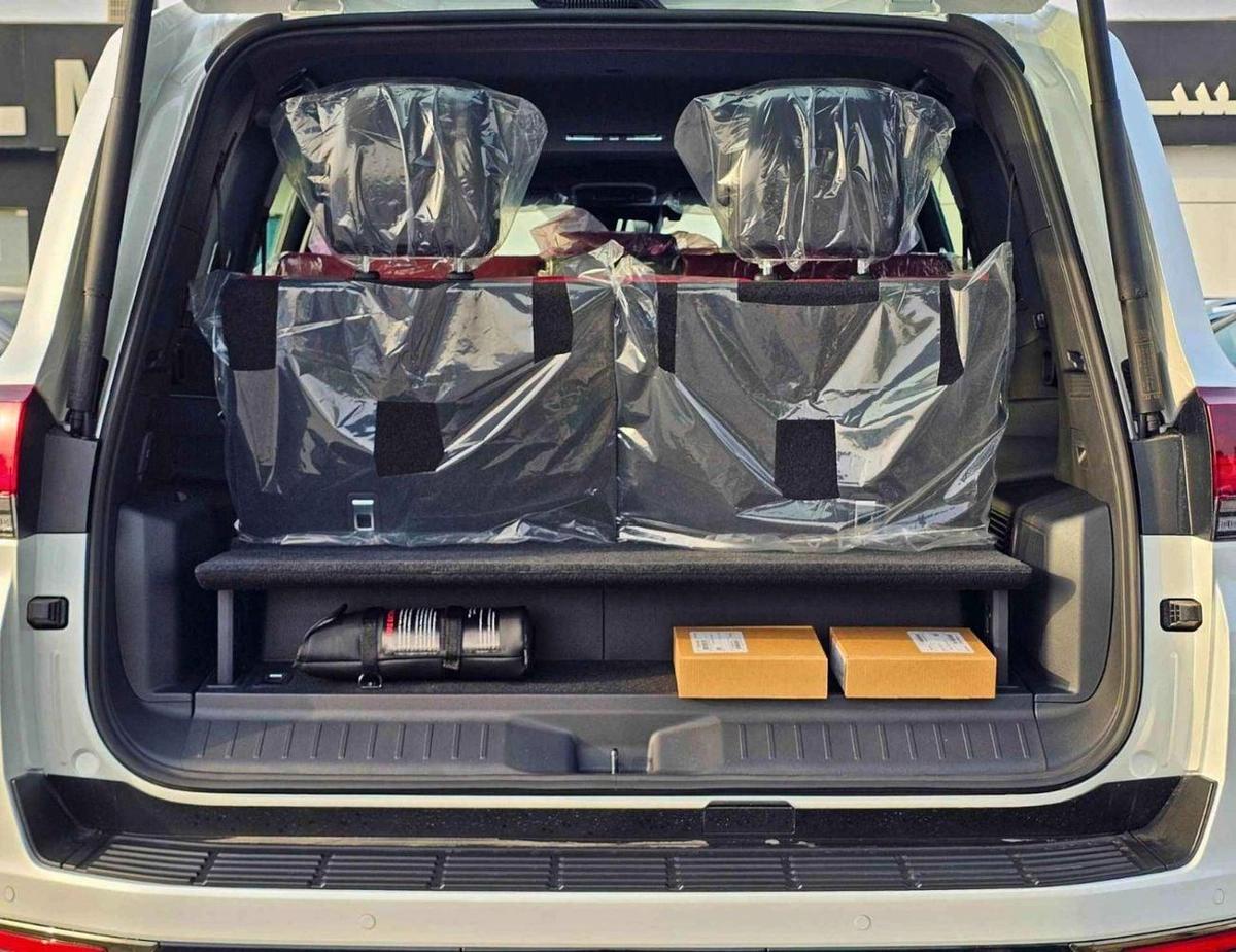 Toyota Land Cruiser VXR TWIN TURBO HYBRID || 3.5L PETROL V6 / RADAR / FULL OPTION (CODE#LC3HVXRH)-5-5