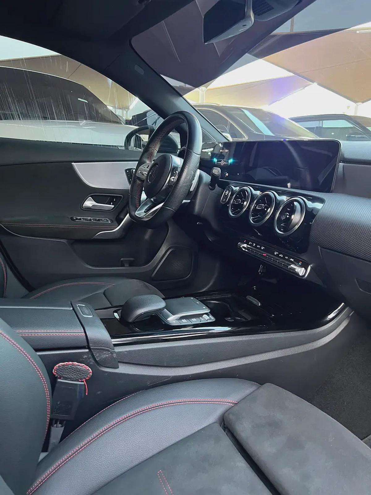 Mercedes Benz A200 2021-8-8