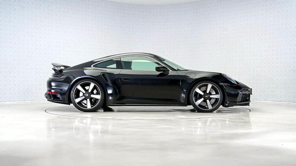 Porsche 911 Turbo-5-5