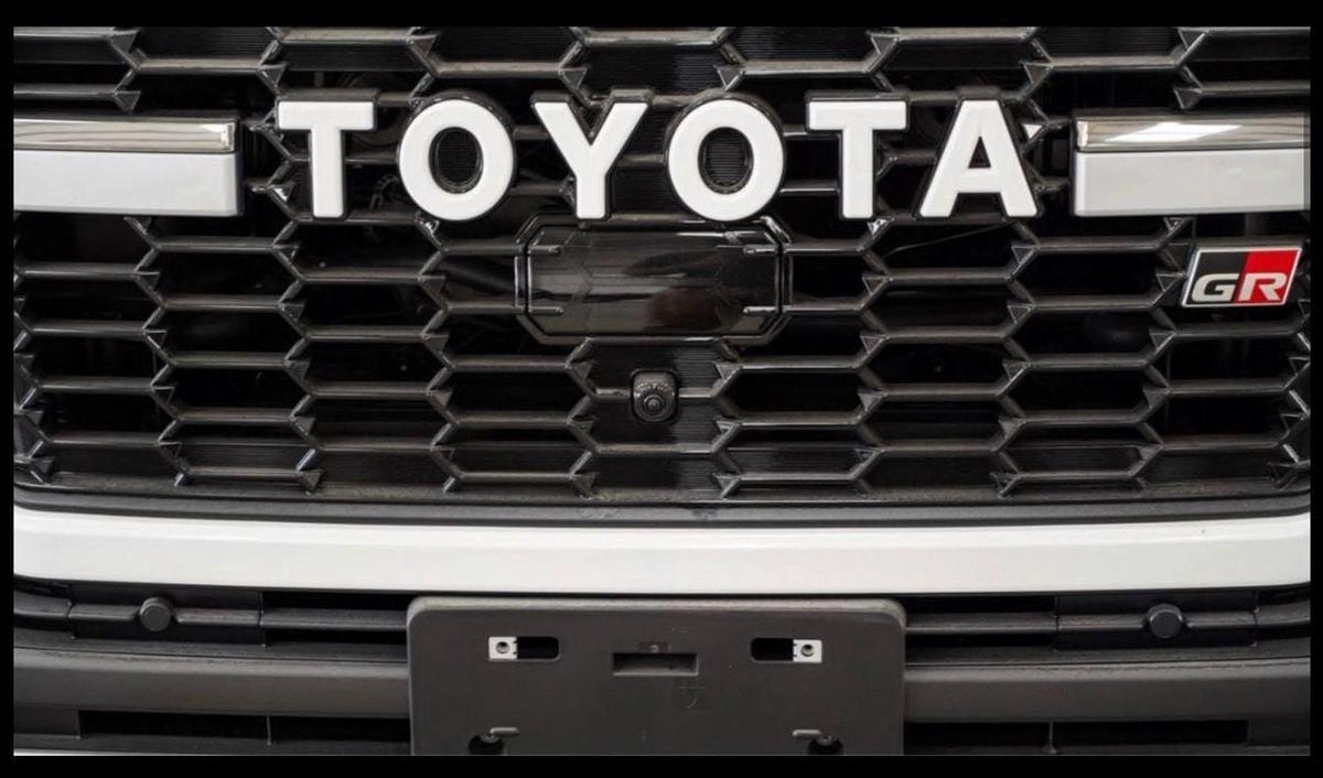 Toyota Land Cruiser LAND CRUISER GR SPORT 3.3L DIESEL 2026-2-2