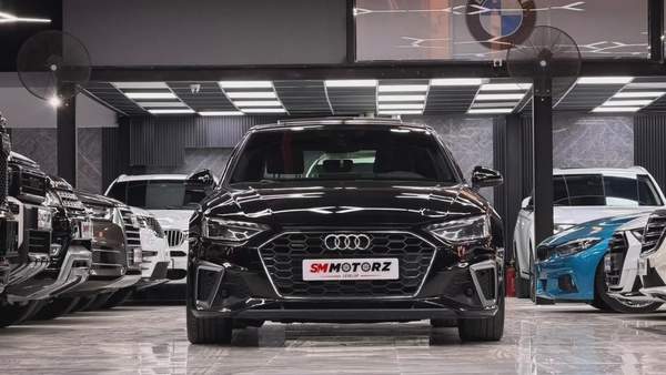 2022 AUDI A4 40TFSI SLINE MINT CONDITION WITH FINANCE AND WARRANTY AVAILABLE