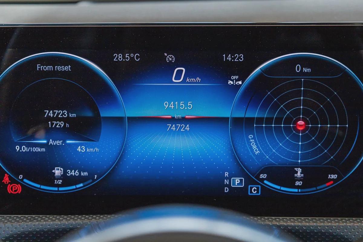 Mercedes-Benz CLA 250-7-7