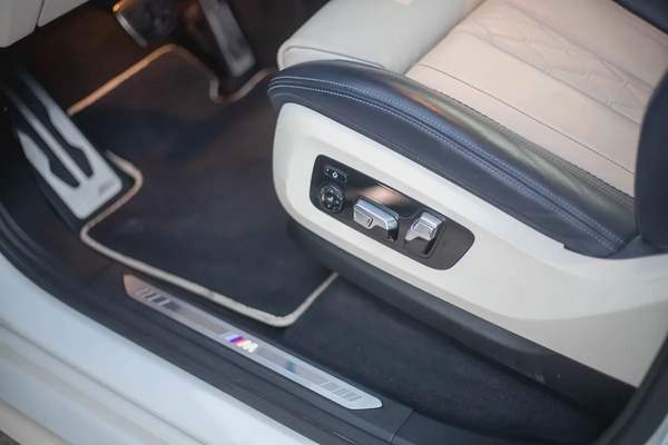 3,600 P.M | 0% Down Payment | Under Warranty | X7 40i M SPORT