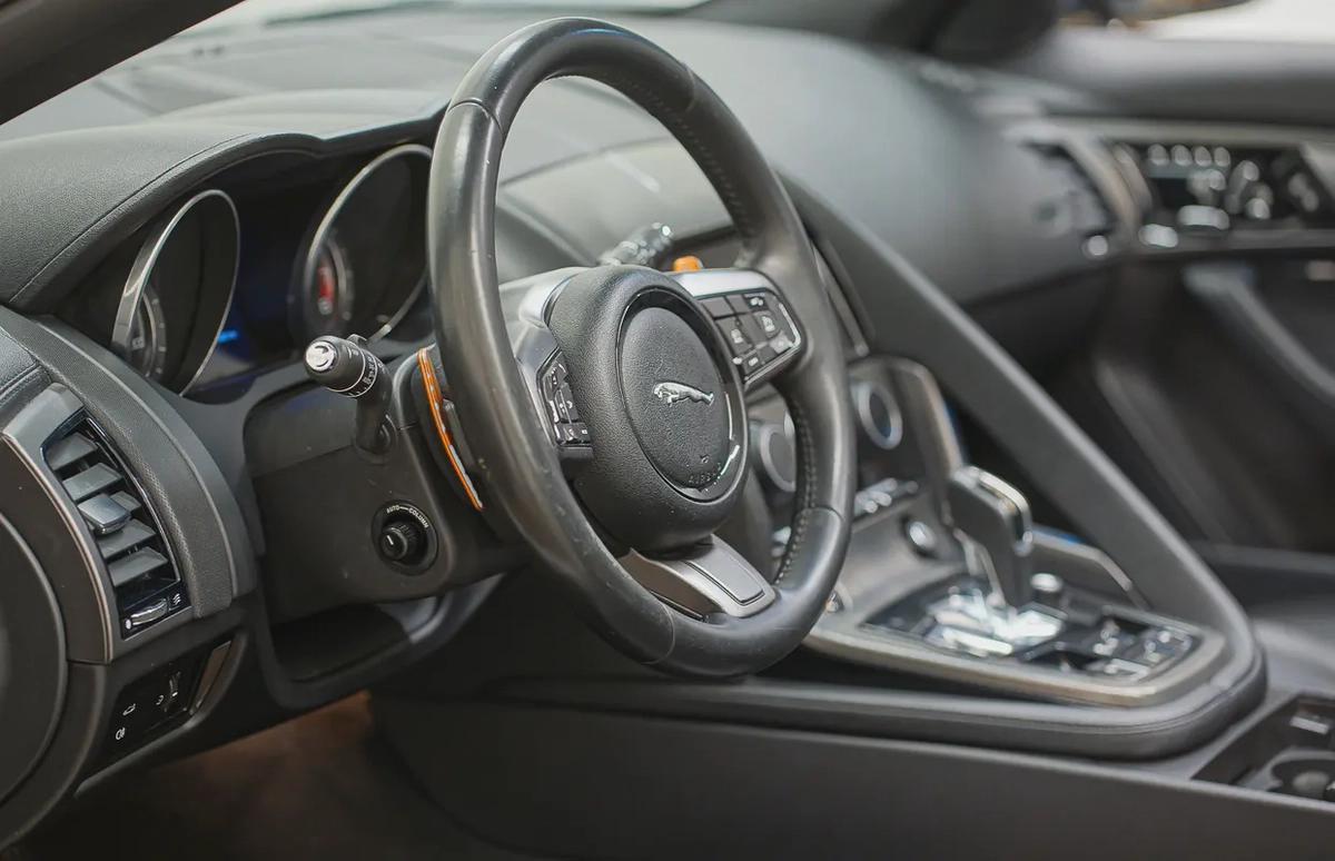 AED 1841 PM | JAGUAR F TYPE S CONVERTIBLE 2015 | PRISTINE CONDITION | 1 YEAR WARRANTY | GCC-12-12