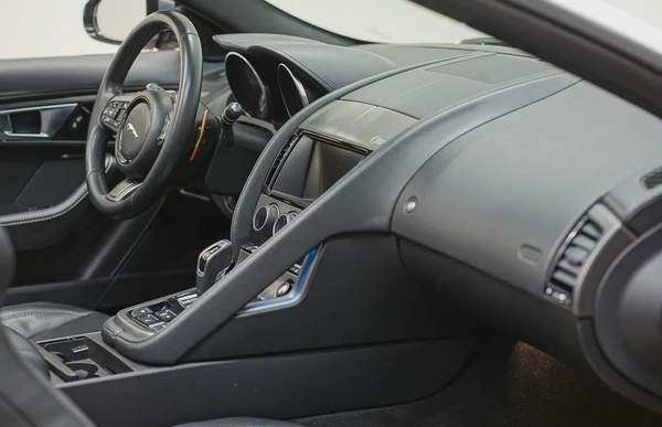 AED 1841 PM | JAGUAR F TYPE S CONVERTIBLE 2015 | PRISTINE CONDITION | 1 YEAR WARRANTY | GCC