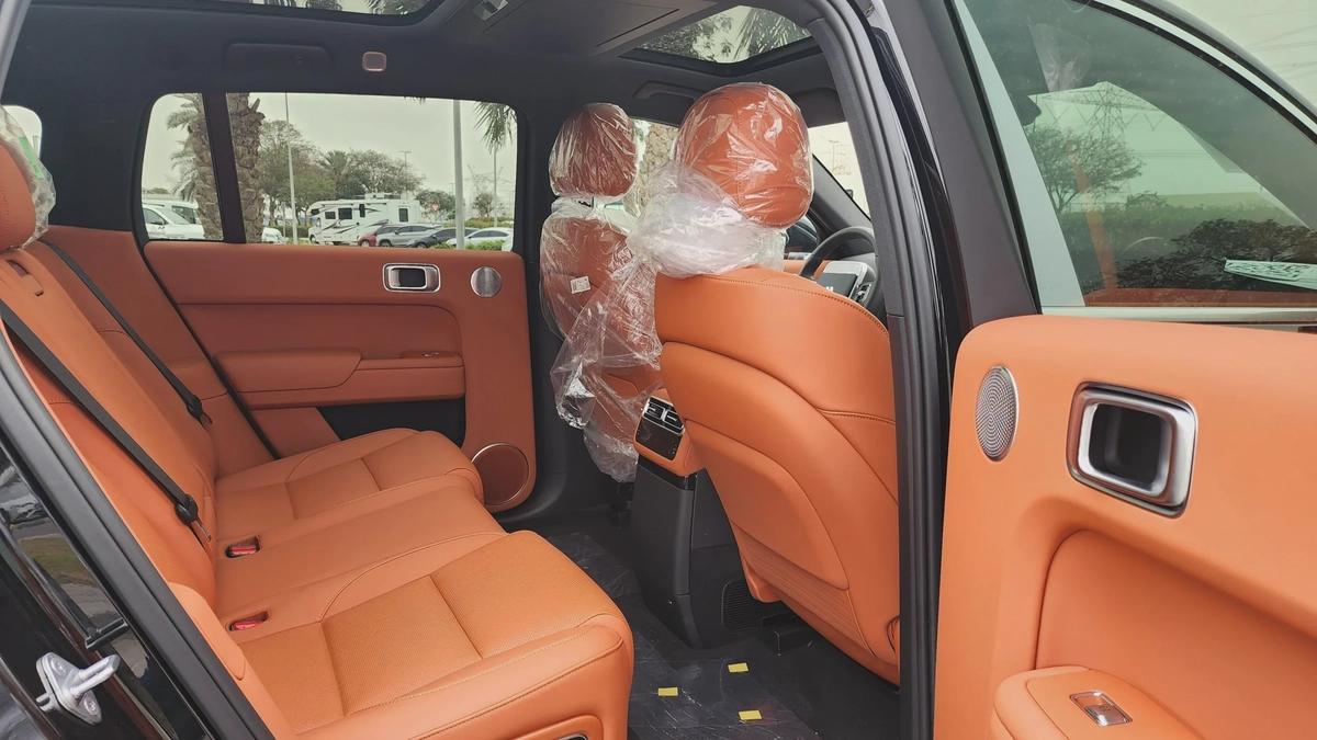 Li Auto L7 Ultra (Black Orange)-9-9