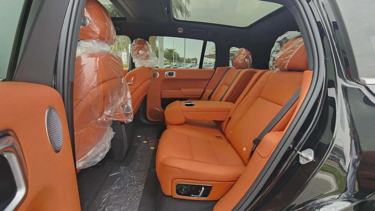 Li Auto L7 Ultra (Black Orange)-10-10