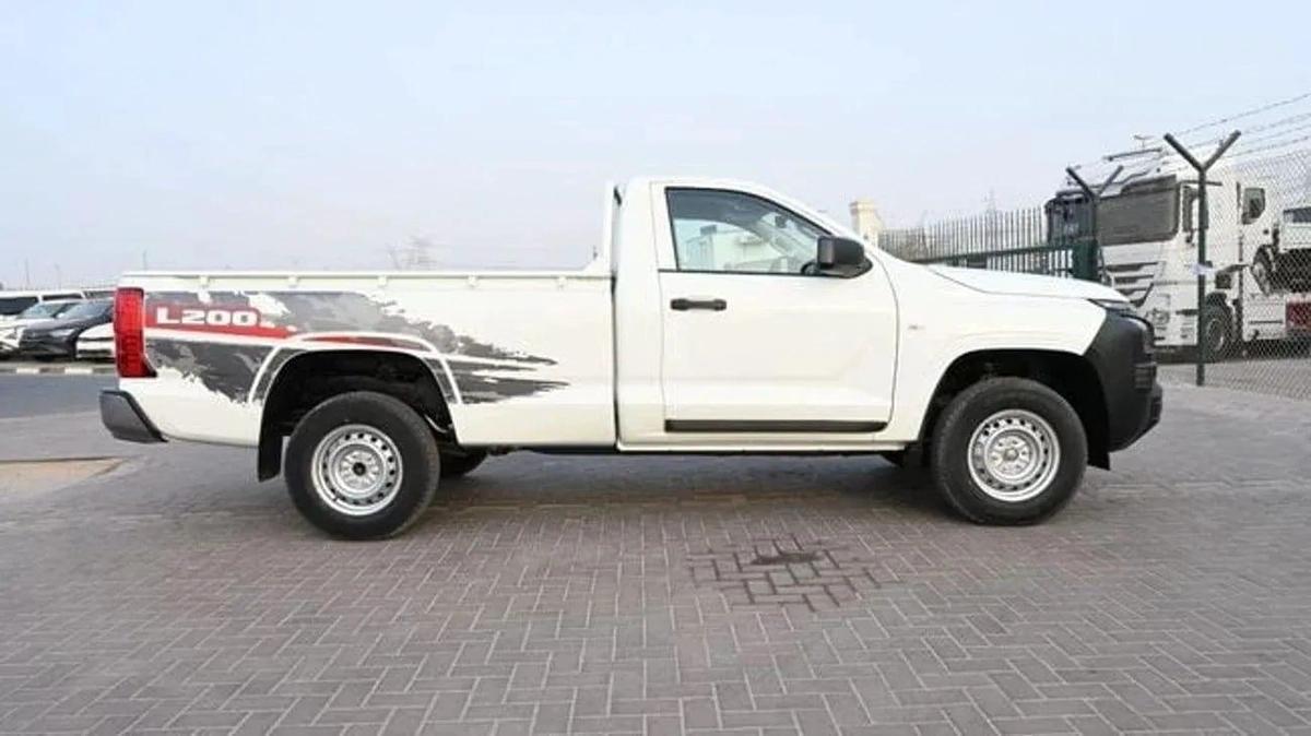 Mitsubishi L200 L200 SC MT 2.4 Diesel 2026-3-3