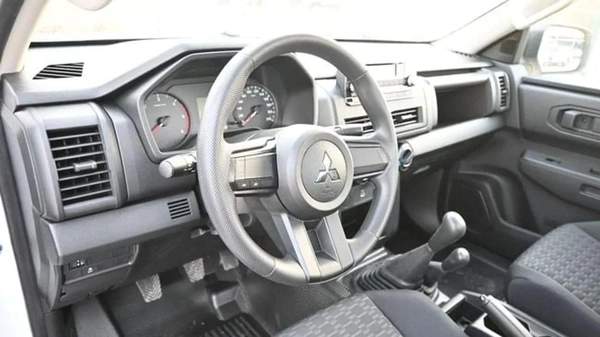 Mitsubishi L200 L200 SC MT 2.4 Diesel 2026