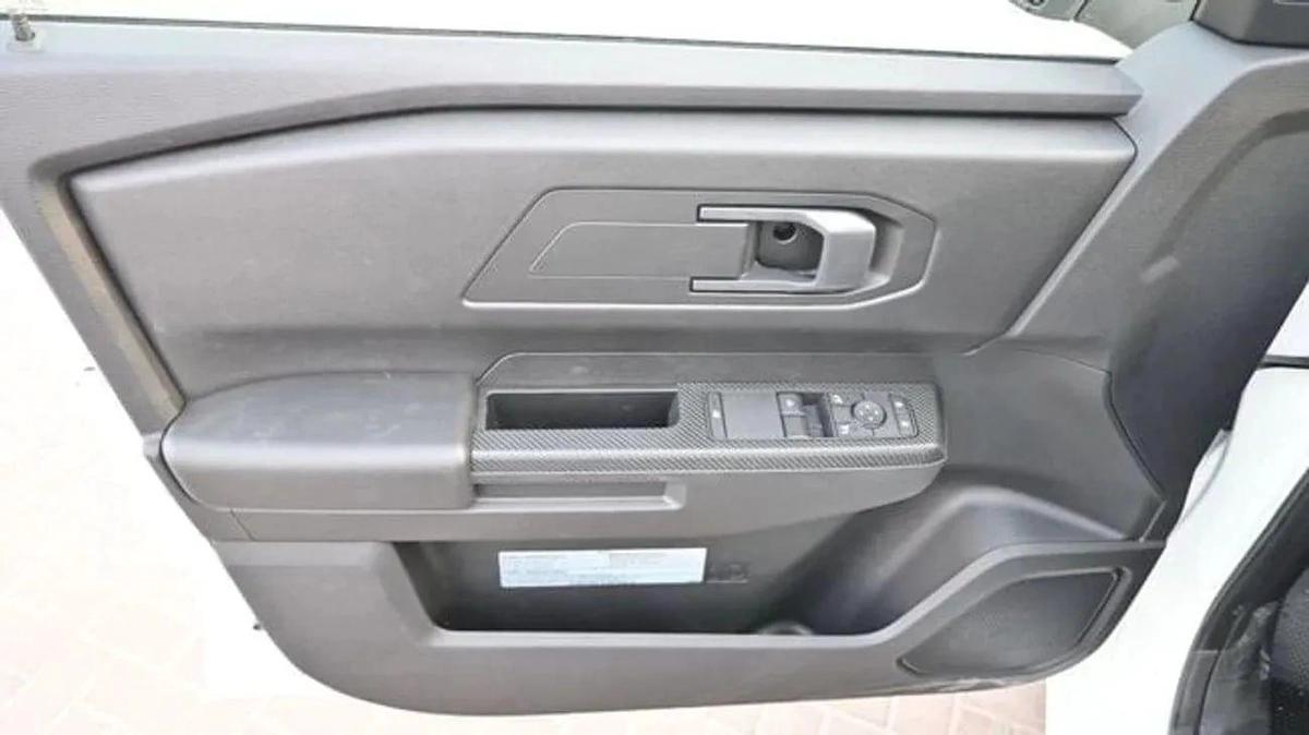 Mitsubishi L200 L200 SC MT 2.4 Diesel 2026-12-12