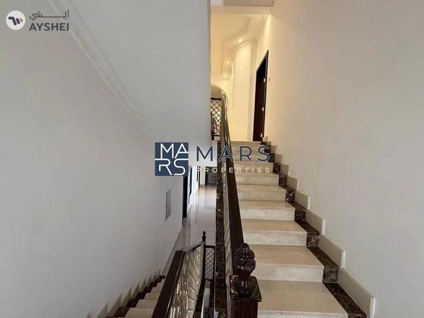 🌟 Luxurious 6-Bedroom Villa with Private Garden in Al Juraina