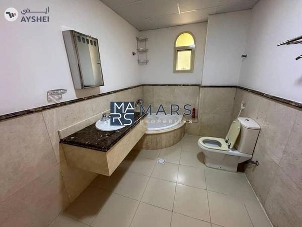 🌟 Luxurious 6-Bedroom Villa with Private Garden in Al Juraina