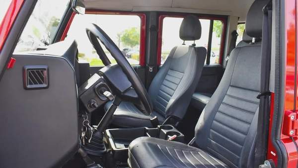 2016 Land Rover Defender 130 Soft Top (Red)