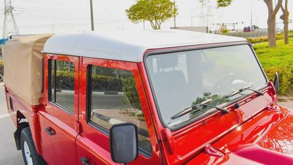 2016 Land Rover Defender 130 Soft Top (Red)