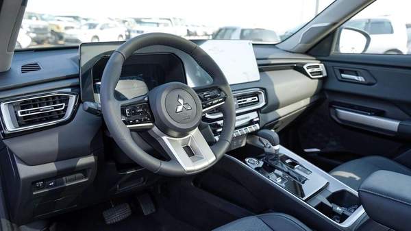 Mitsubishi Destinator Brand New 2026 Mitsubishi Destinator Premium (N-DEST-PREM-P-26) 1.5L 7-Seater SUV GCC – Export Only