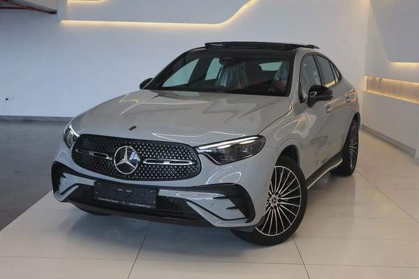 MERCEDES-BENZ -GLC COUPE -GLC200-4MATIC-0KM-2026-GCC SPECS-UNDER WARRANTY (Available 3 colors)