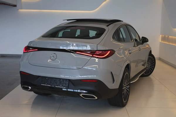MERCEDES-BENZ -GLC COUPE -GLC200-4MATIC-0KM-2026-GCC SPECS-UNDER WARRANTY (Available 3 colors)