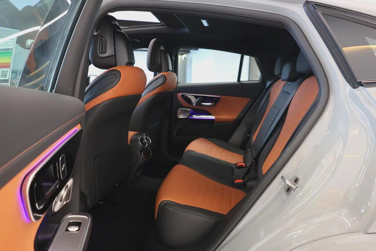 MERCEDES-BENZ -GLC COUPE -GLC200-4MATIC-0KM-2026-GCC SPECS-UNDER WARRANTY (Available 3 colors)-17-17