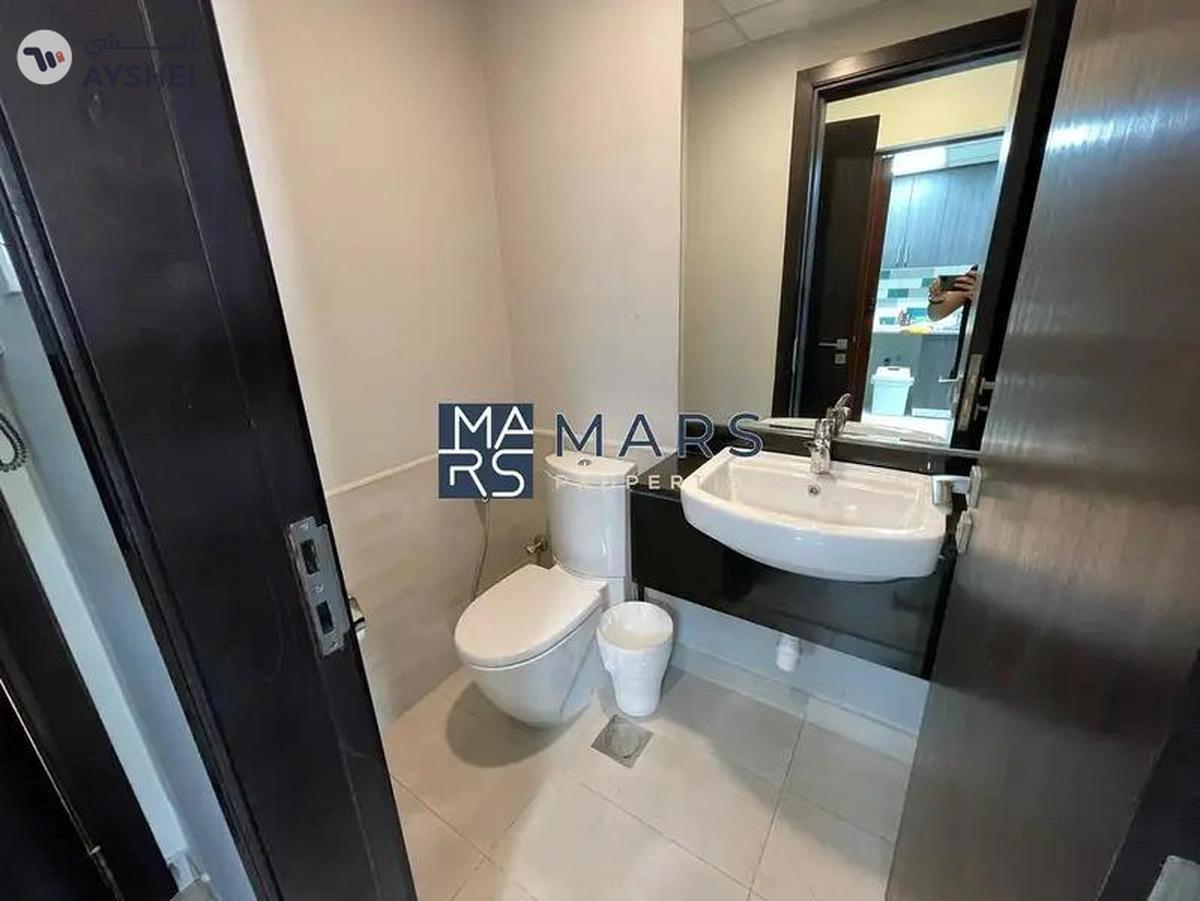 Private garden |Ground floor |biggest layout |Ready to move-1-landscape