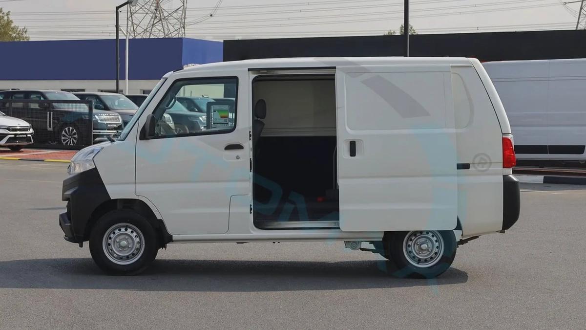 2025 CMC Veryca Panel Van 1.5L RWD GCC 0Km With 3 Years Or 100,000 Km Warranty-18-18