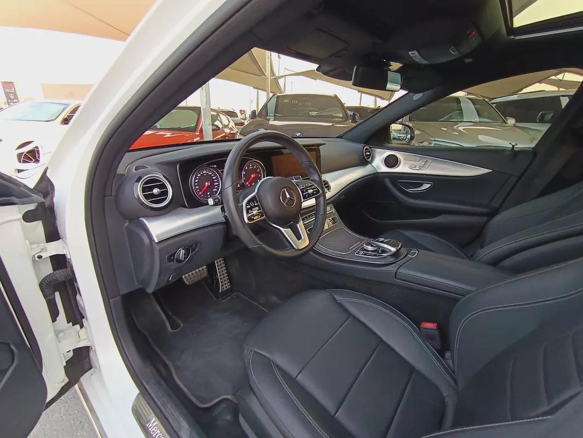 Mercedes-Benz E 250 2019 - Korean Specs - Pristine Condition-5-5
