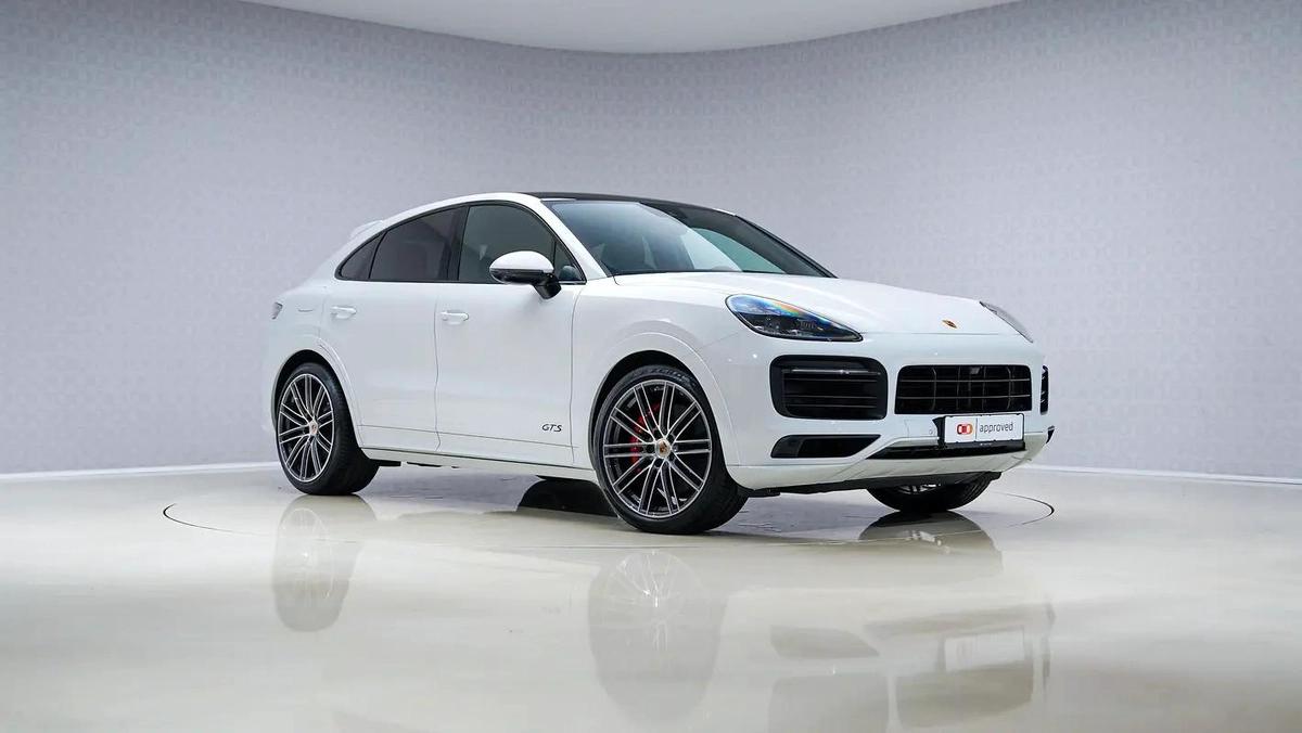 UAEs Very Best Example | 2 Years Free Servicing | AED 5,900 Per Month-3-3