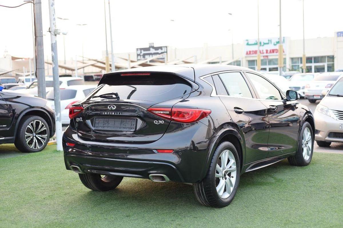 Used Infiniti QX30 2.0T AWD Base 2019-9-9