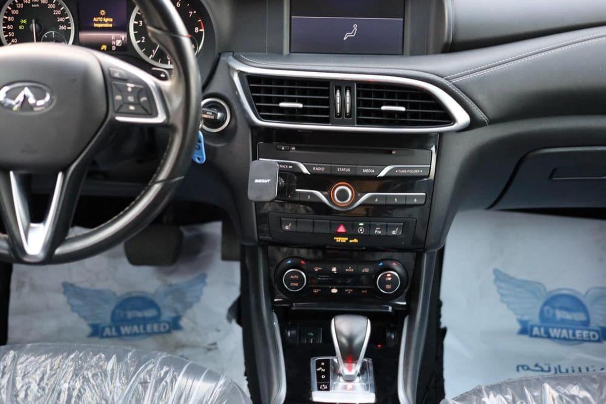 Used Infiniti QX30 2.0T AWD Base 2019-1-1