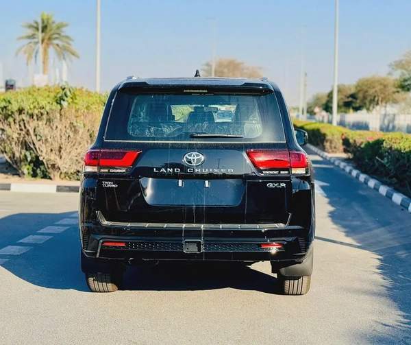 LC 300 GXR 3.5L GCC 2026 BRAND NEW FOR EXPORT